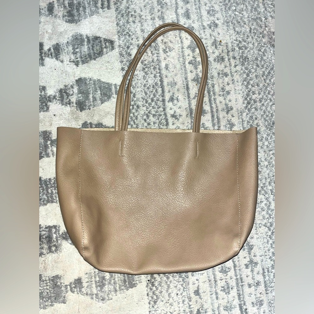 Tan Tote, Old Navy, New!